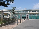 FLEUR　Ⅱ 中学校：指扇中学校　276m
