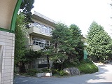 岸ビル 小学校：東大成小学校　327m