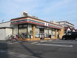 第2奥田ビル コンビ二：セブンイレブン　307m