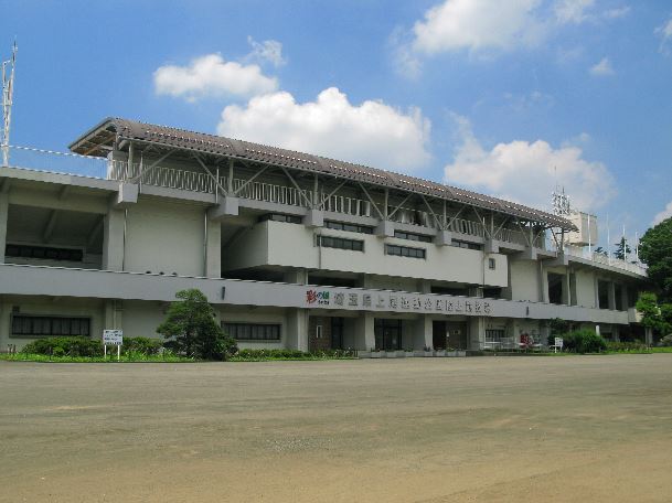 フィールドシティB 公園：上尾運動公園　1800m
