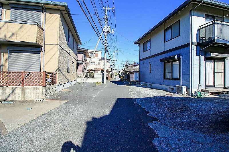 シャイニヒル B 側道 (1).jpg