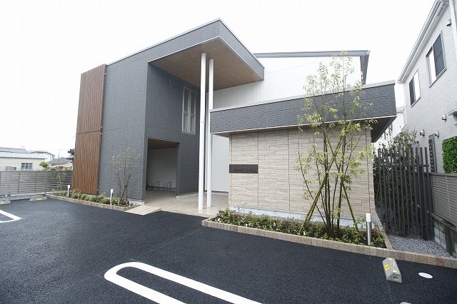 外観 (1).jpg