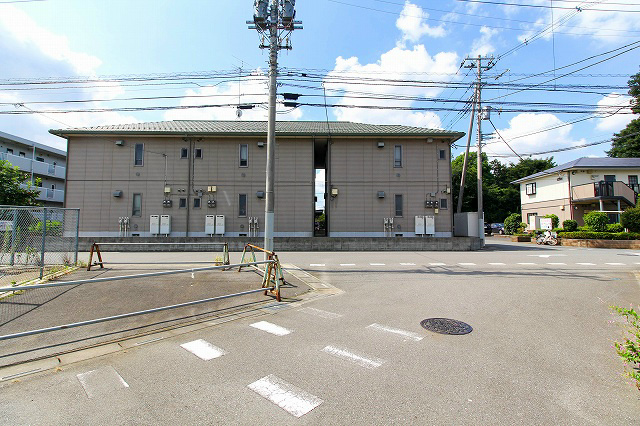 セラヴィ沼南 外観 北東側から.jpg