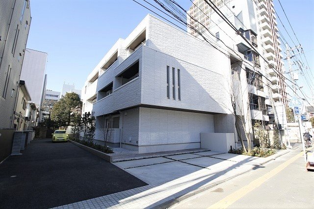 シュプール 外観 東南東側から .jpg