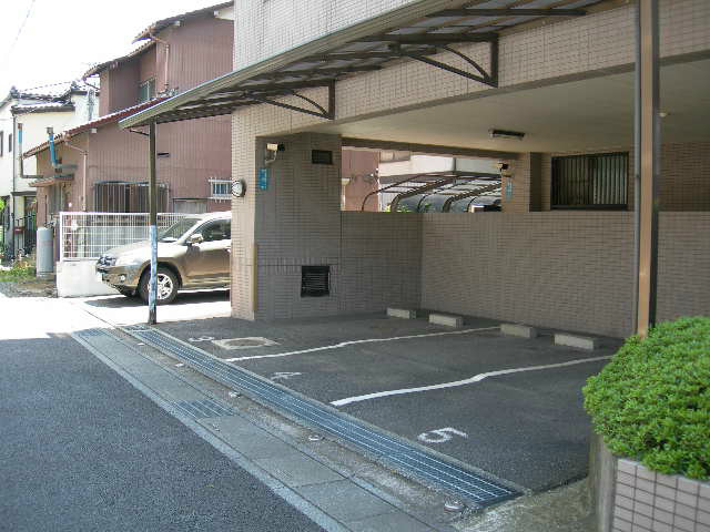 アクロプレステージⅡ 駐車場.jpg